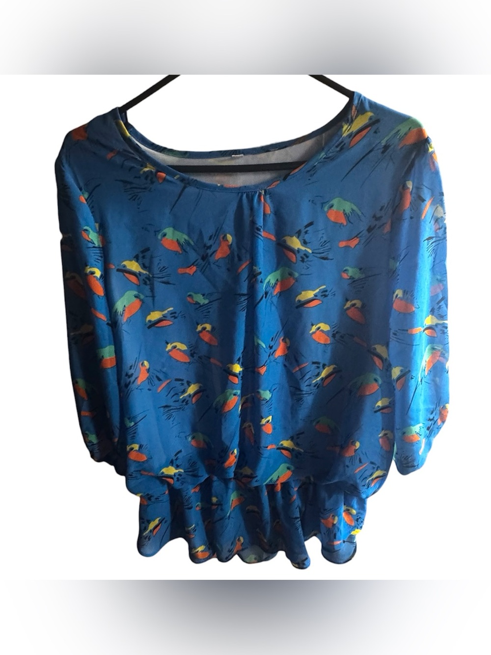 UNBRANDED Women’s Blue Parrot Print Chiffon 3/4 Sleeve Ruched Ruffled Hem Blouse